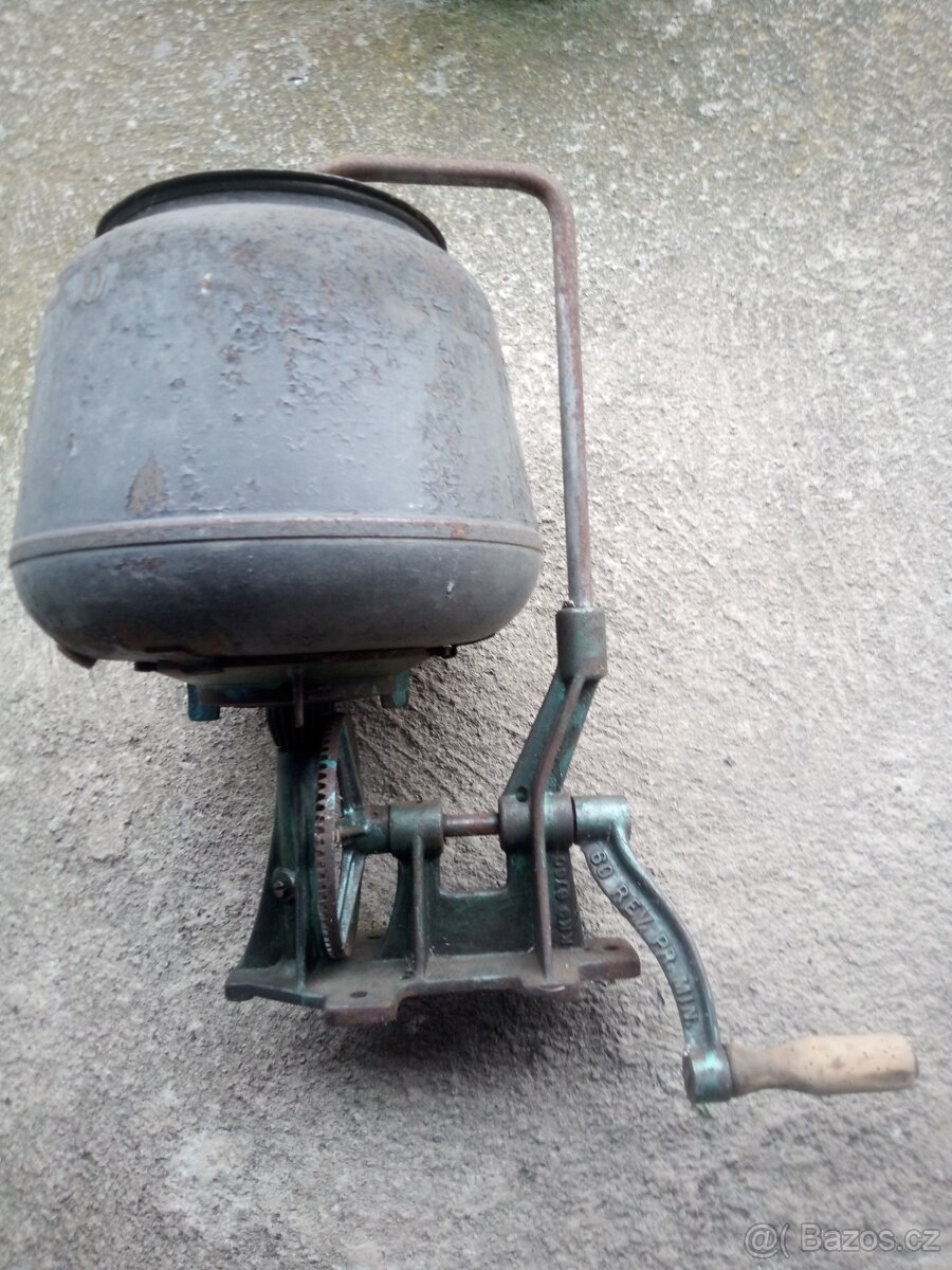 Sbírka máselnic - 16