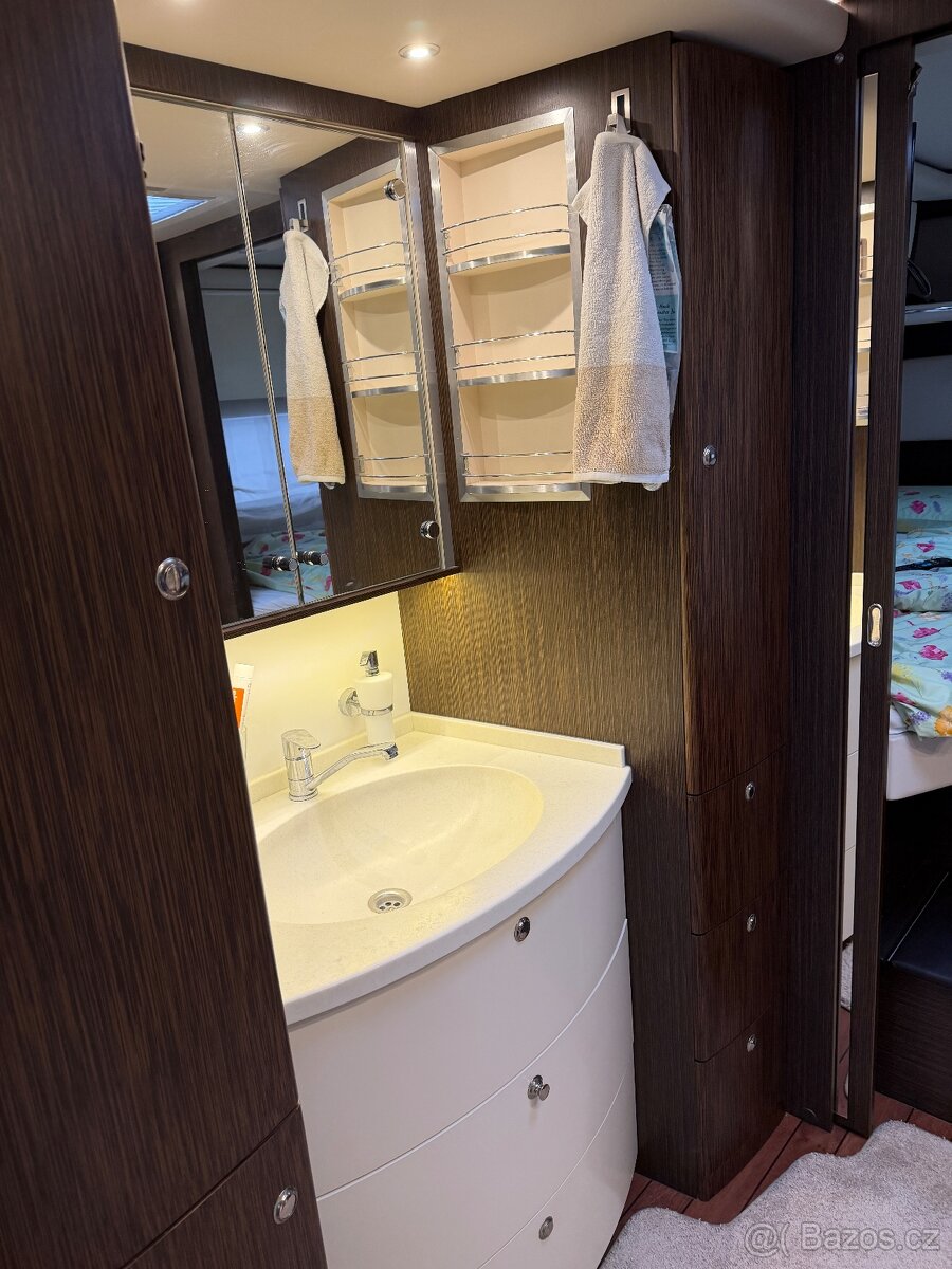 Concorde Charisma 900L - 16