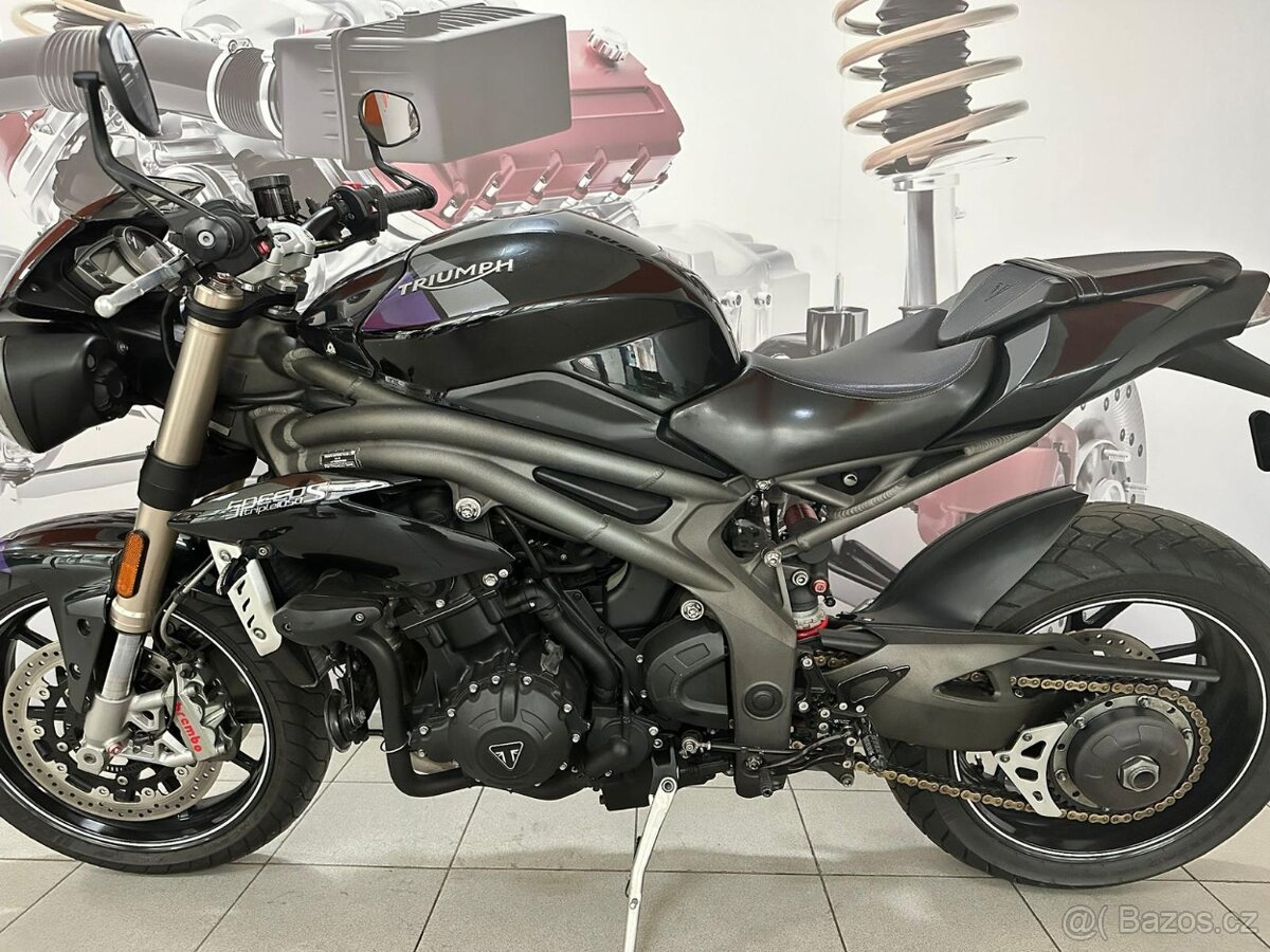 Triumph Speed Triple 1050 - 16