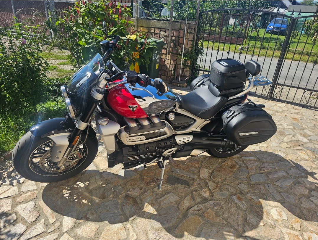 Triumph Rocket 3gt Chrome editon - 16
