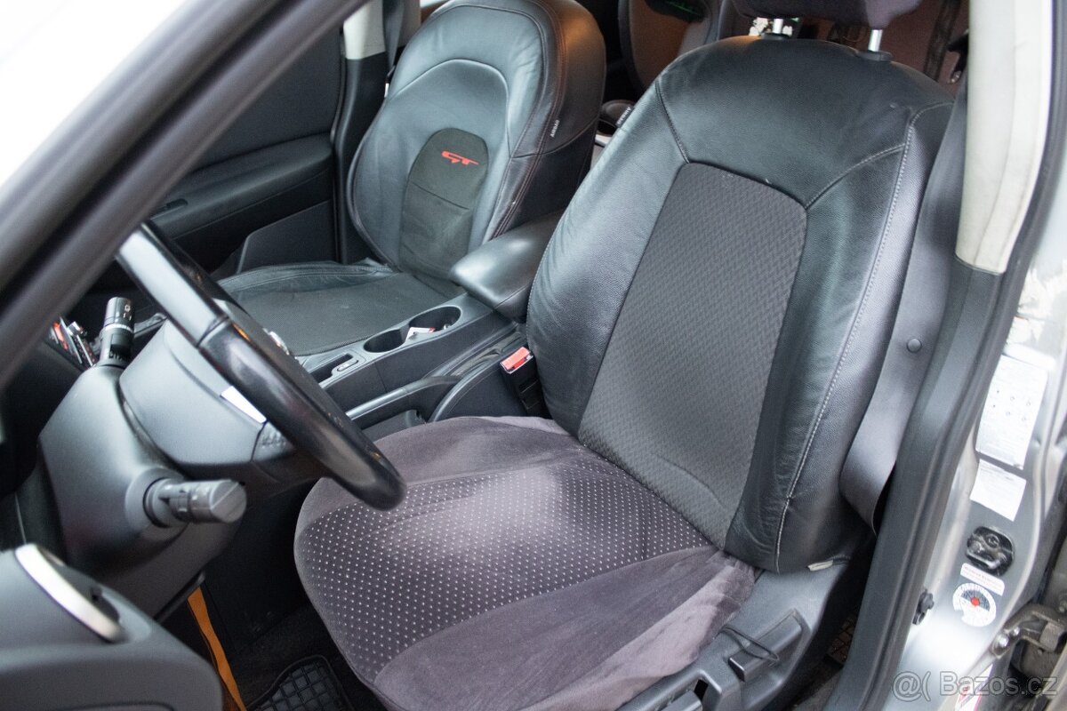 Nissan Qashqai 1.6i 96kW 2011 - 16