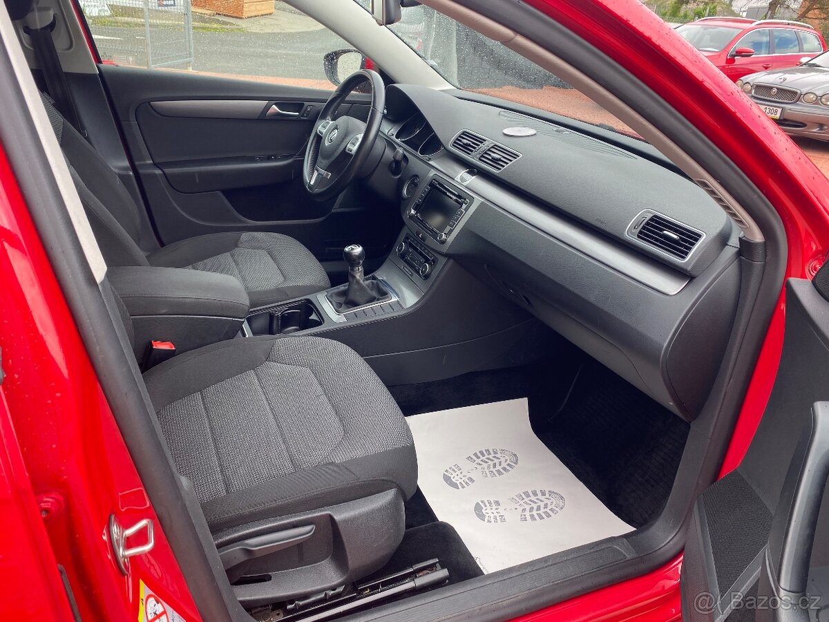 VW PASSAT BENZIN VARIANT MANUÁL KAMERA - 16