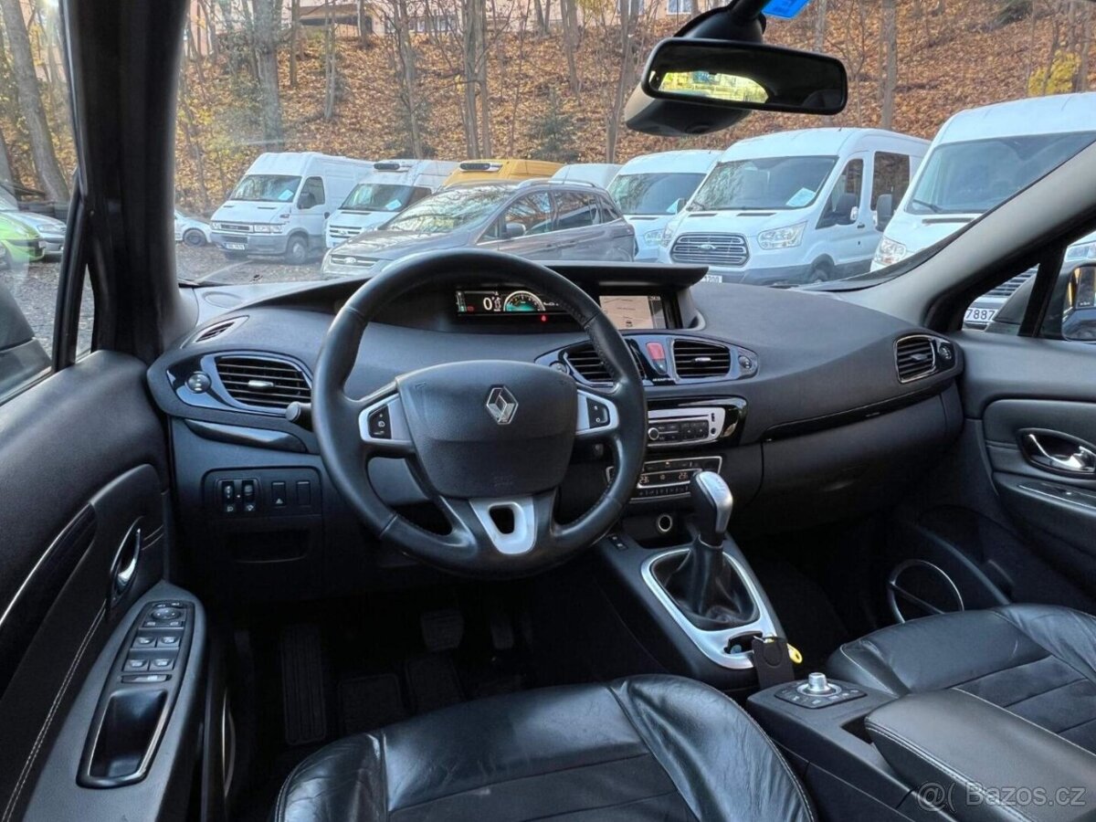 Renault Scenic 2.0 dCi 110 kW 7 míst INITIALE klima 2012 STK - 16
