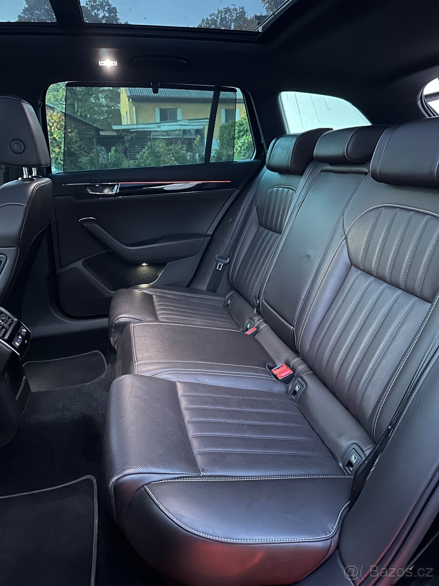 Škoda Superb 3 2021 L&K 2.0 TDi 110kW Pano/DCC/360°/Kůže/ - 16