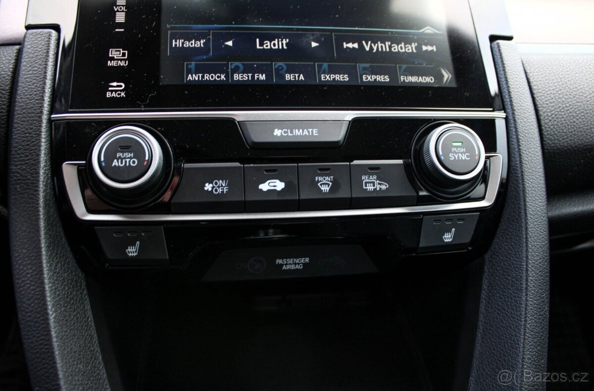 Honda Civic 1.5 DOHC VTEC Turbo Elegance - 16