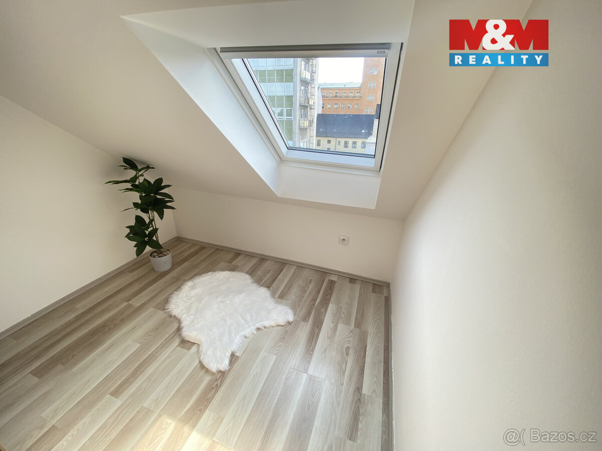 Pronájem, byt 3+kk, 71 m2, Jablonec nad Nisou, ul. Máchova - 16