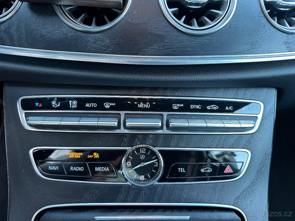 Mercedes-Benz Třídy E, E220, 2,0, 143kw, 2xpneu, odpočet DP - 16