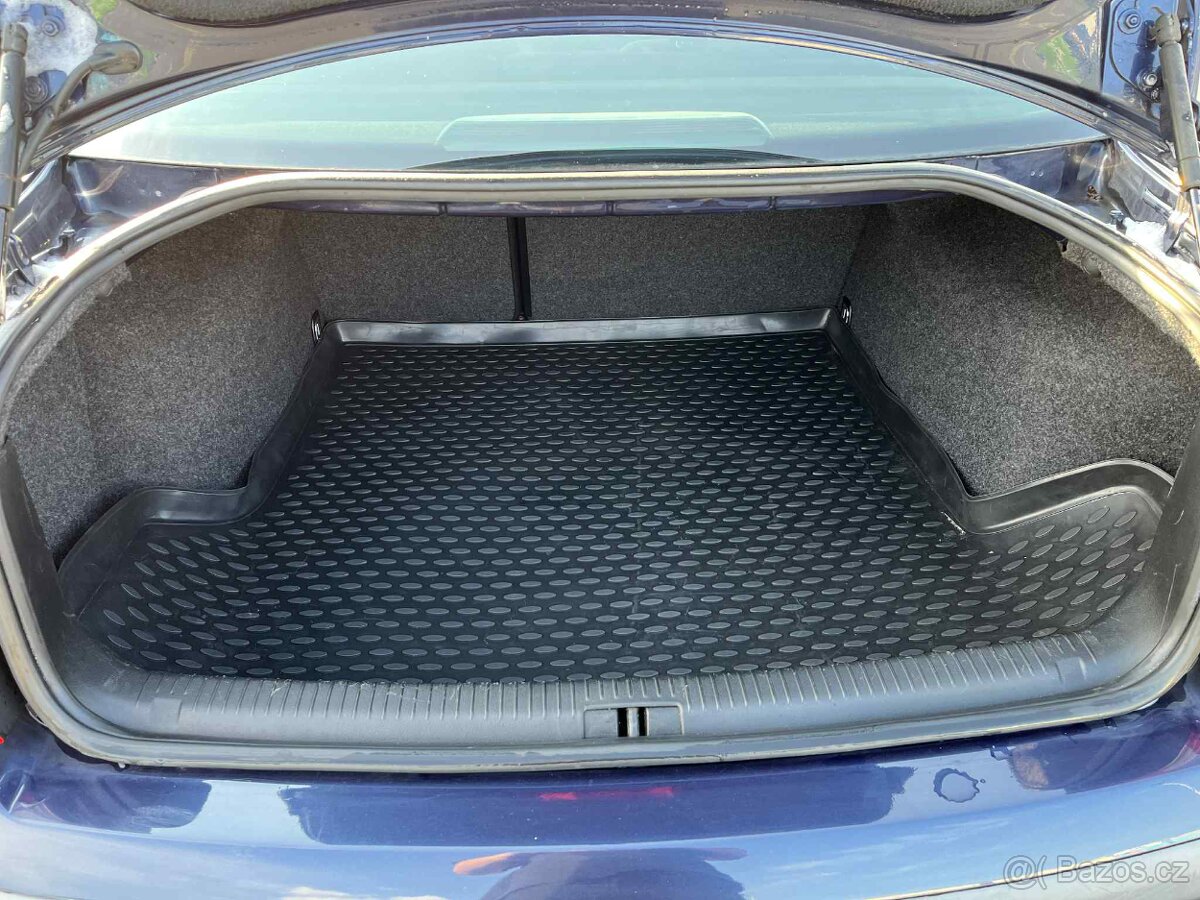 Prodám VW Passat - 16