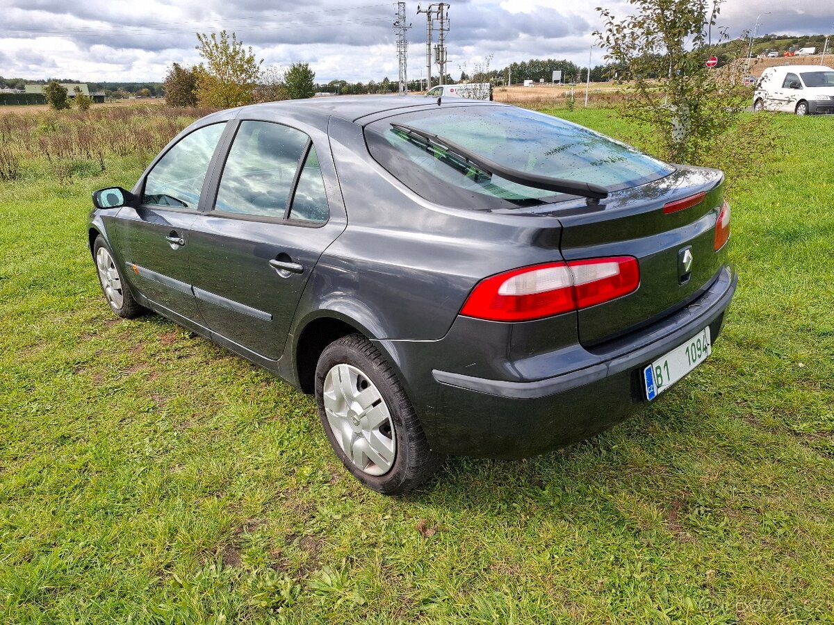 Renault Laguna 1.8i Klima Model 2003../// Na opravu/// - 16