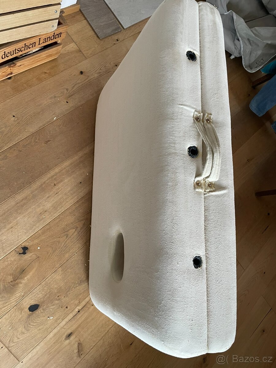 Skládací masážní stůl - 16