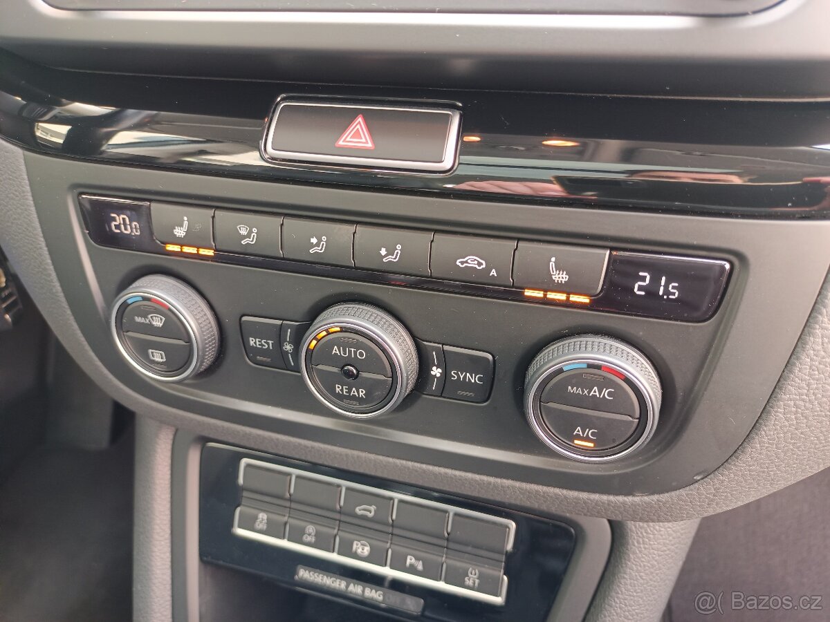 VW Sharan 1.4 TSI 110kW DSG Highline - záruka Autodraft - 16