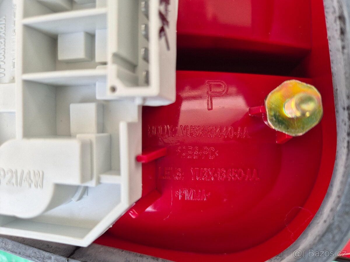 Škoda Fabia světlo pravé + levé zadní 6Y9945095 - 16