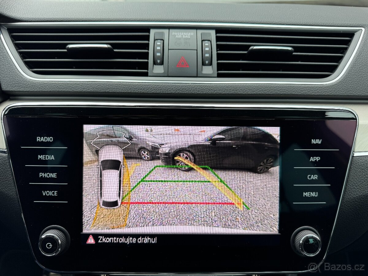 Škoda Superb 2,0 TSI DSG STYLE DPH 1.maj ČR - 16