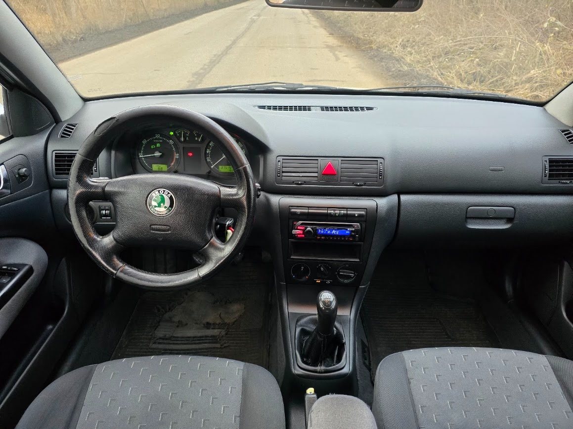 OCTAVIA 1,9TDI, 66KW, JEDE SUPER, VÝHŘEV SEDADEL - 16