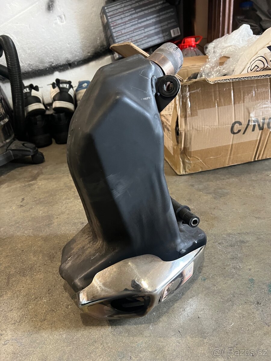 KTM DUKE 125 2011 rezervace - 16