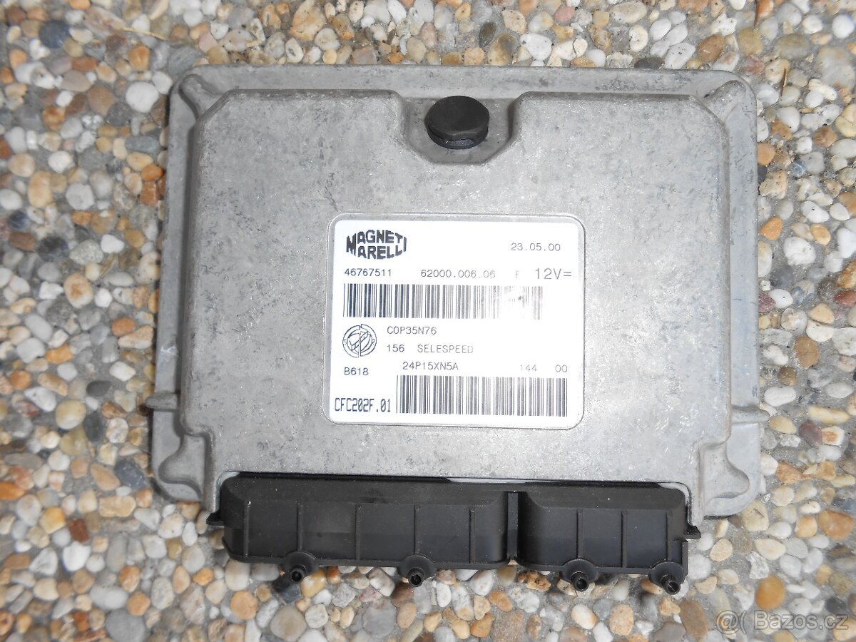 Alfa Romeo 156 2.0 TS díly - 16