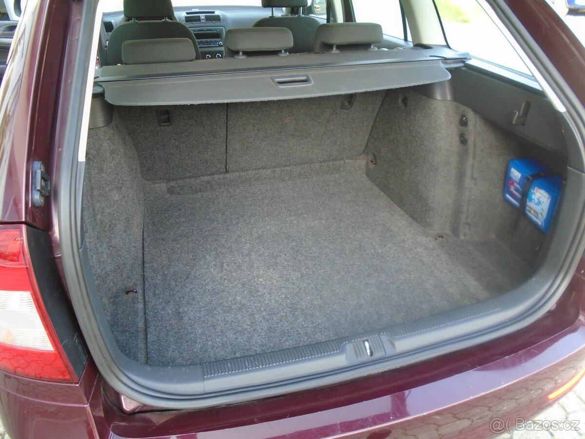 Škoda Octavia Combi 1,2 TSI FUN - 16