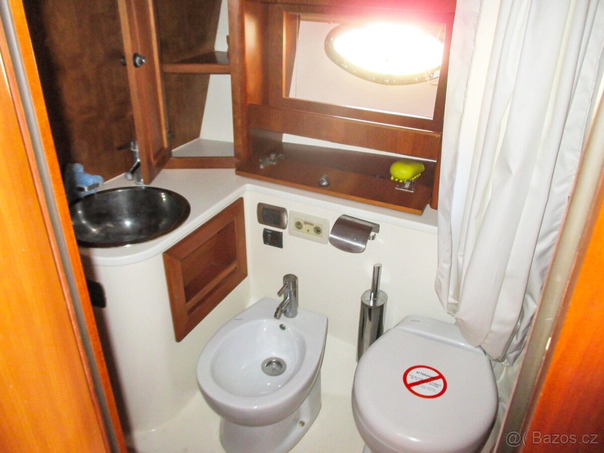 Motorová jachta MANO 38.50 - 16