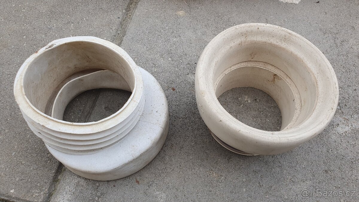 Kanalizační trubky, kolena, odbočky, redukce, atd. - 16