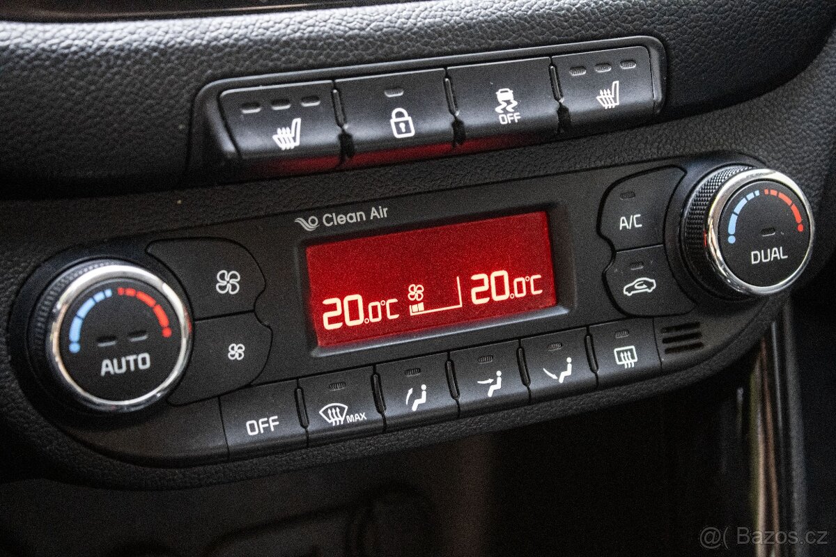 Kia Cee´d SW 1.6 CRDi - 16