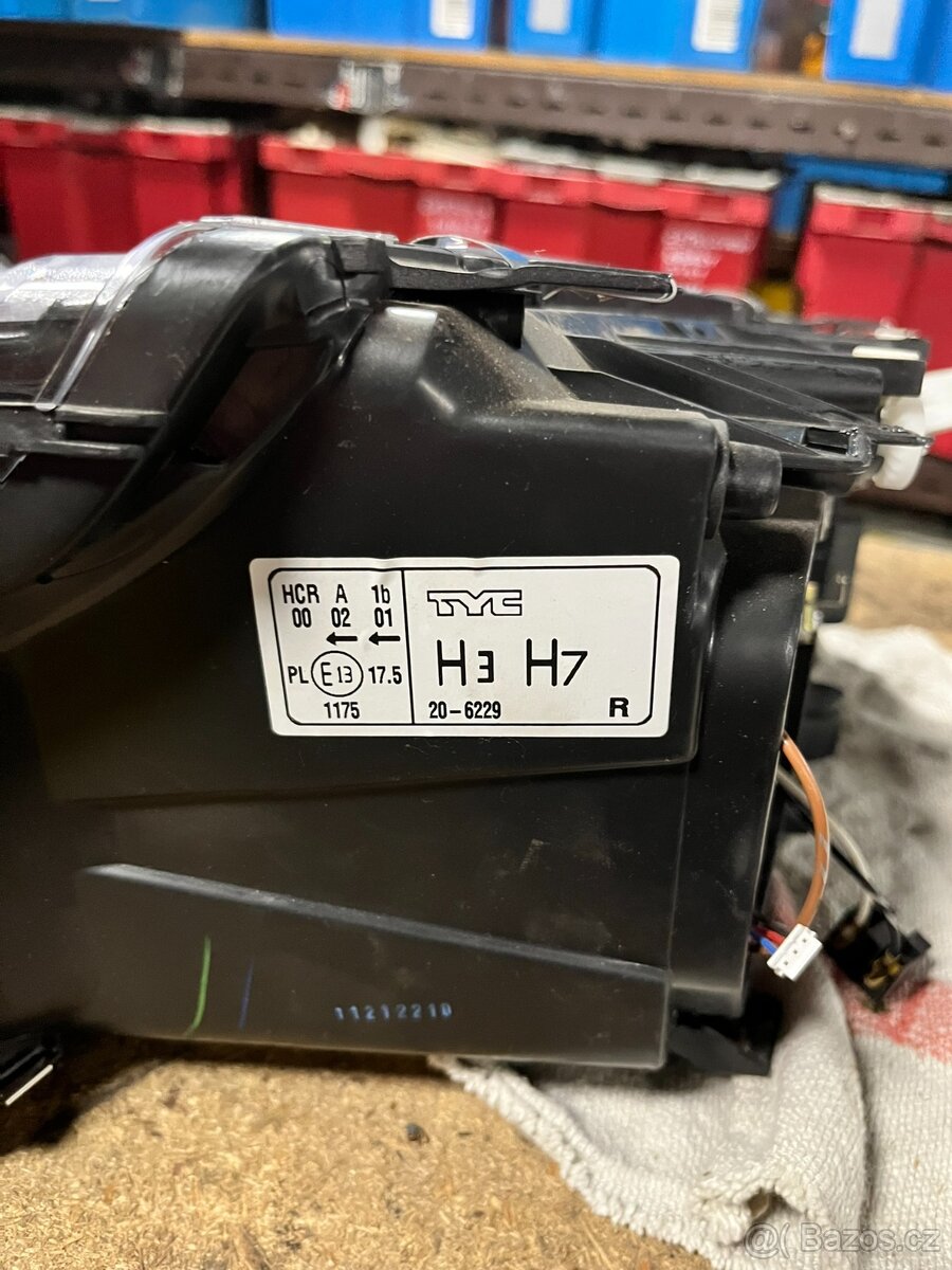 OCTAVIA III SUPB II předfacelift/facelift , FABIA I světlo - 16