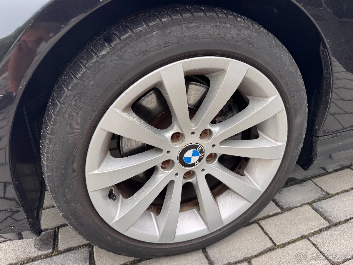 BMW e91 320d Touring Xenony/kůže/sportsitze LCI - 16