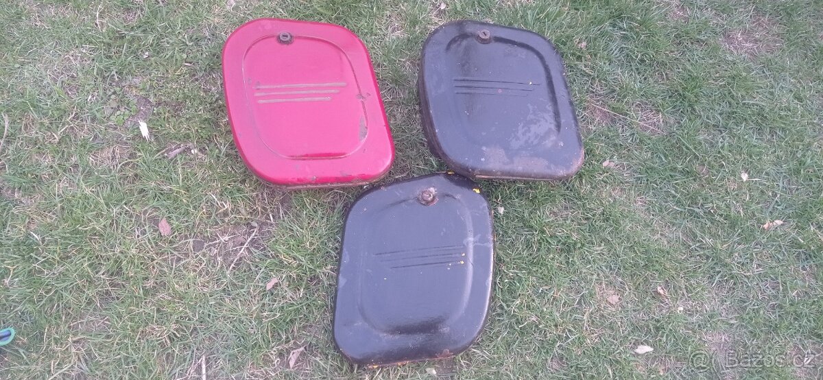 Kaslíky, sedlo a díly - 16