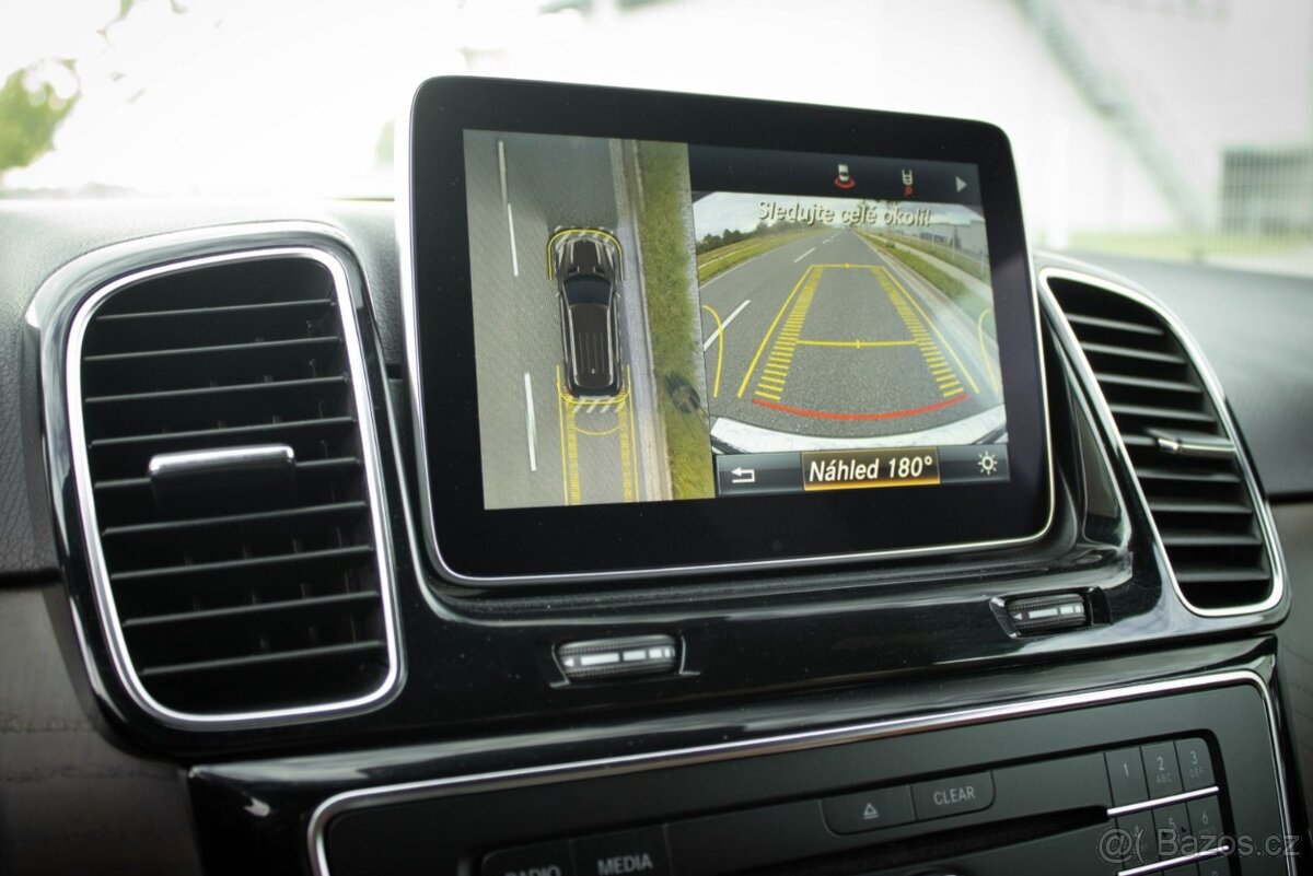 Mercedes-Benz GLE SUV 350d 4MATIC - DPH - 16