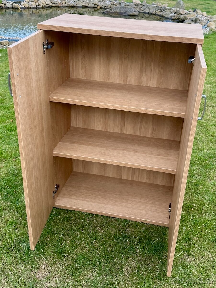 kancelářský nábytek HOBIS – řada Gate, dekor světlý dub - 16