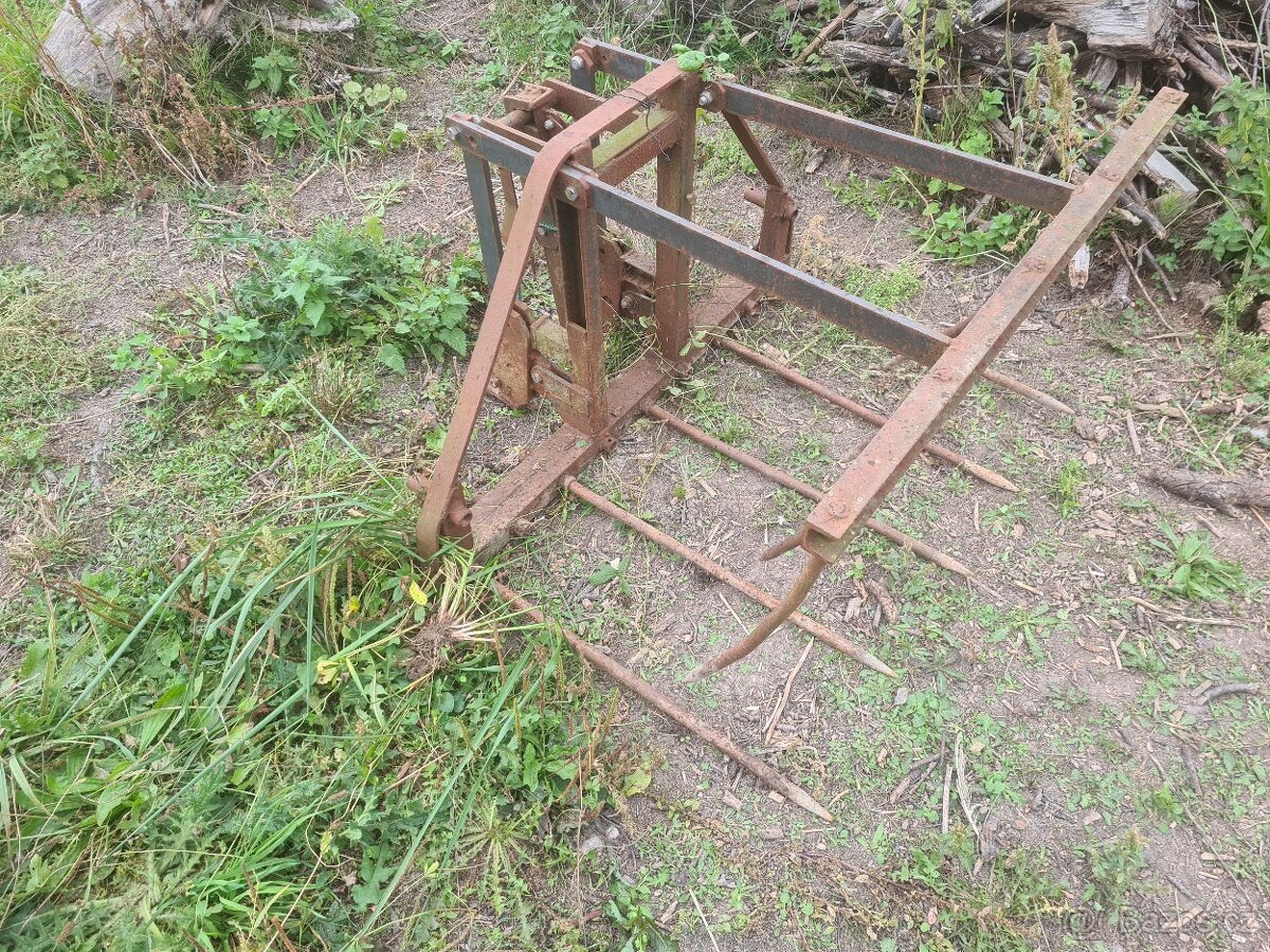 Tomo Vinkovič + valník + špalíkovač + příslušenství - 16