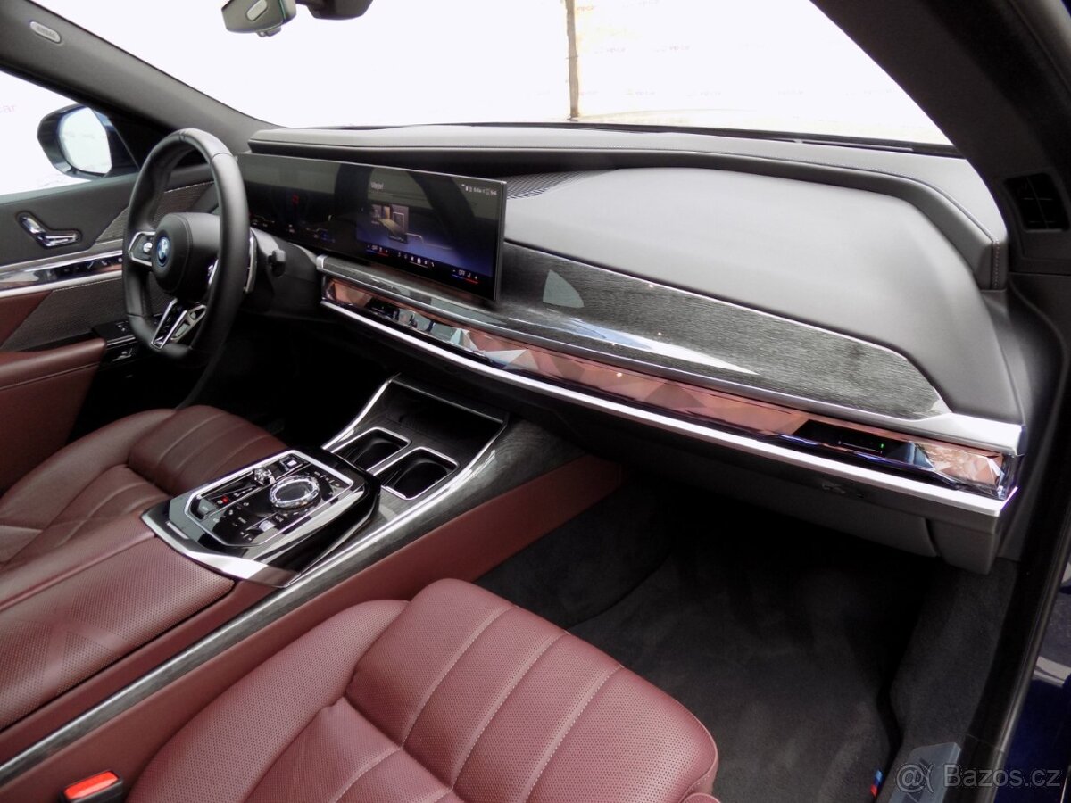 BMW Řada 7 750e/xDrive/M-Sport/Full-LED/ - 16
