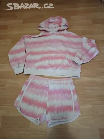 pár kousků pro dívku 146/152 - levně - 16