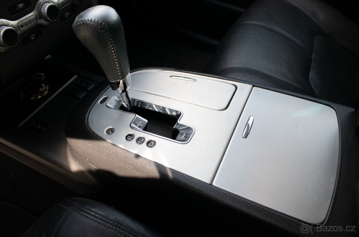 Nissan Murano, servisované. - 16