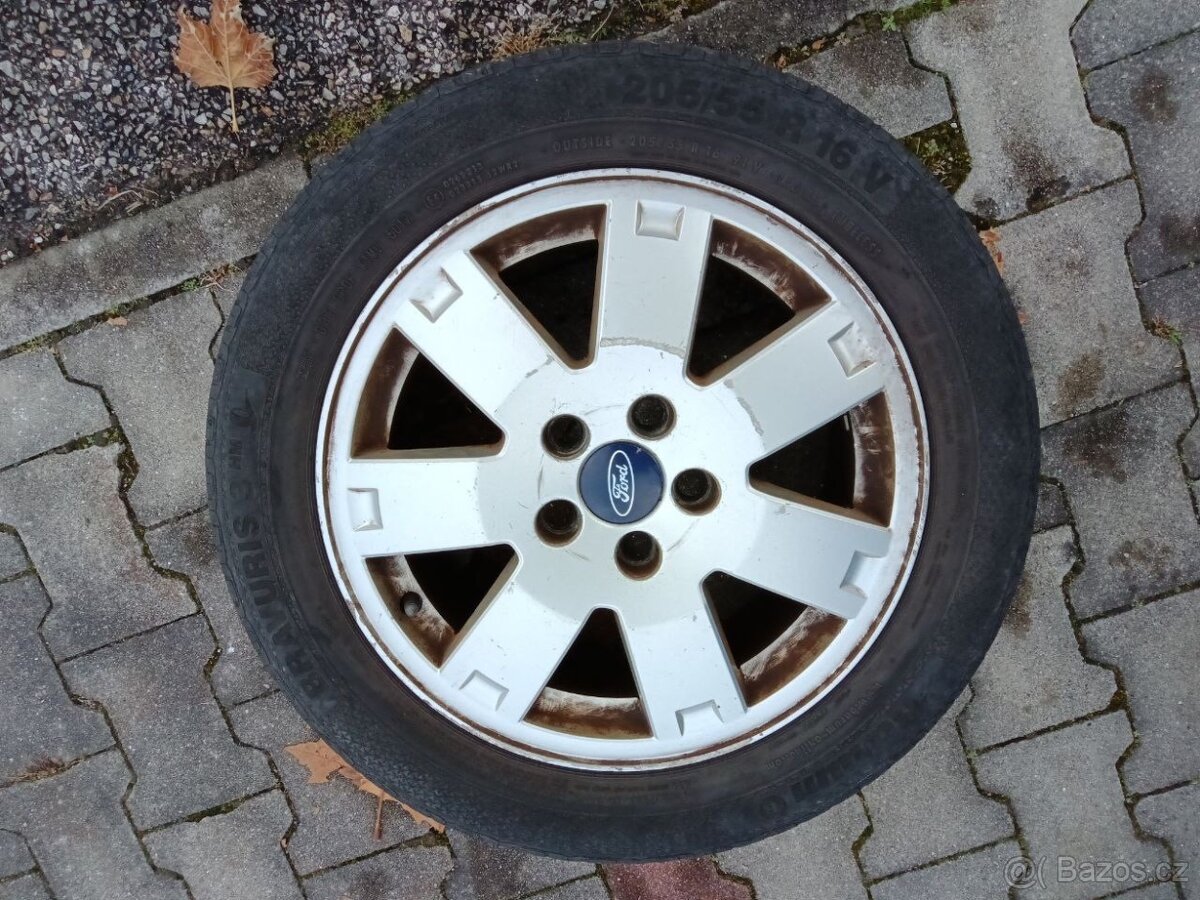 Prodám Ford Focus Combi 1.6TDCI 74KW Trend D r.v. 2008 - 16