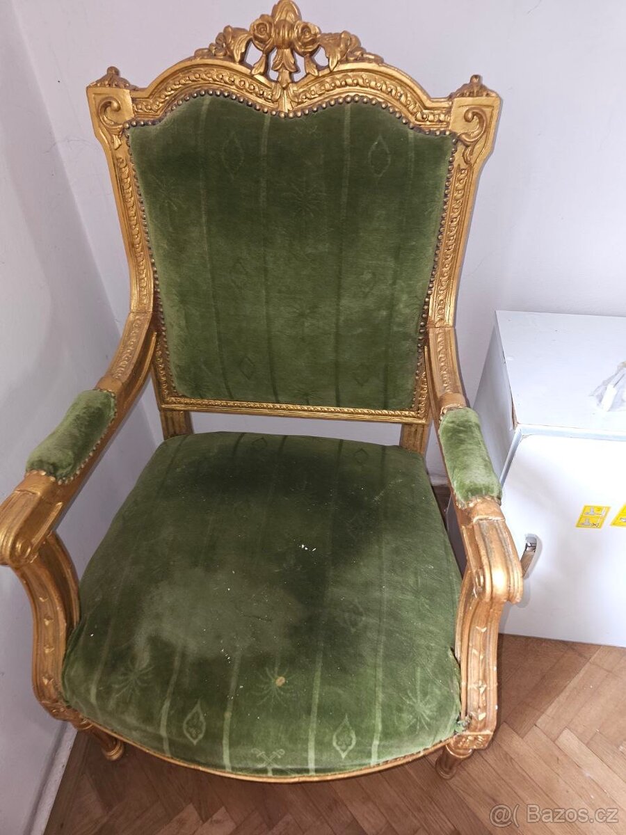 Výprodej starožitností - 16