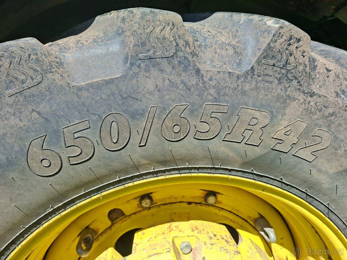 John Deere 7230R - 16