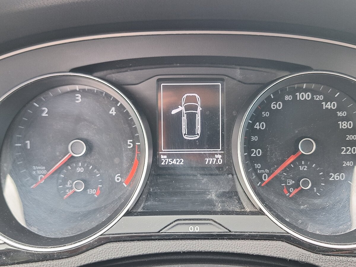VW Passat Highline - 16