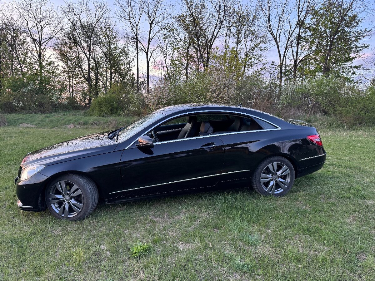 Třídy E 220CDI Coupé 125kw - 16