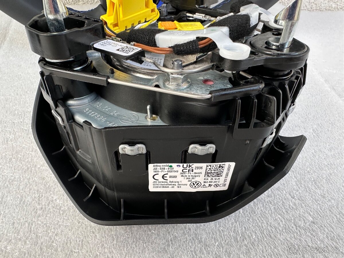 Volant VW T roc golf 7 8 passat b8 tiguan arteon touareg R - 16