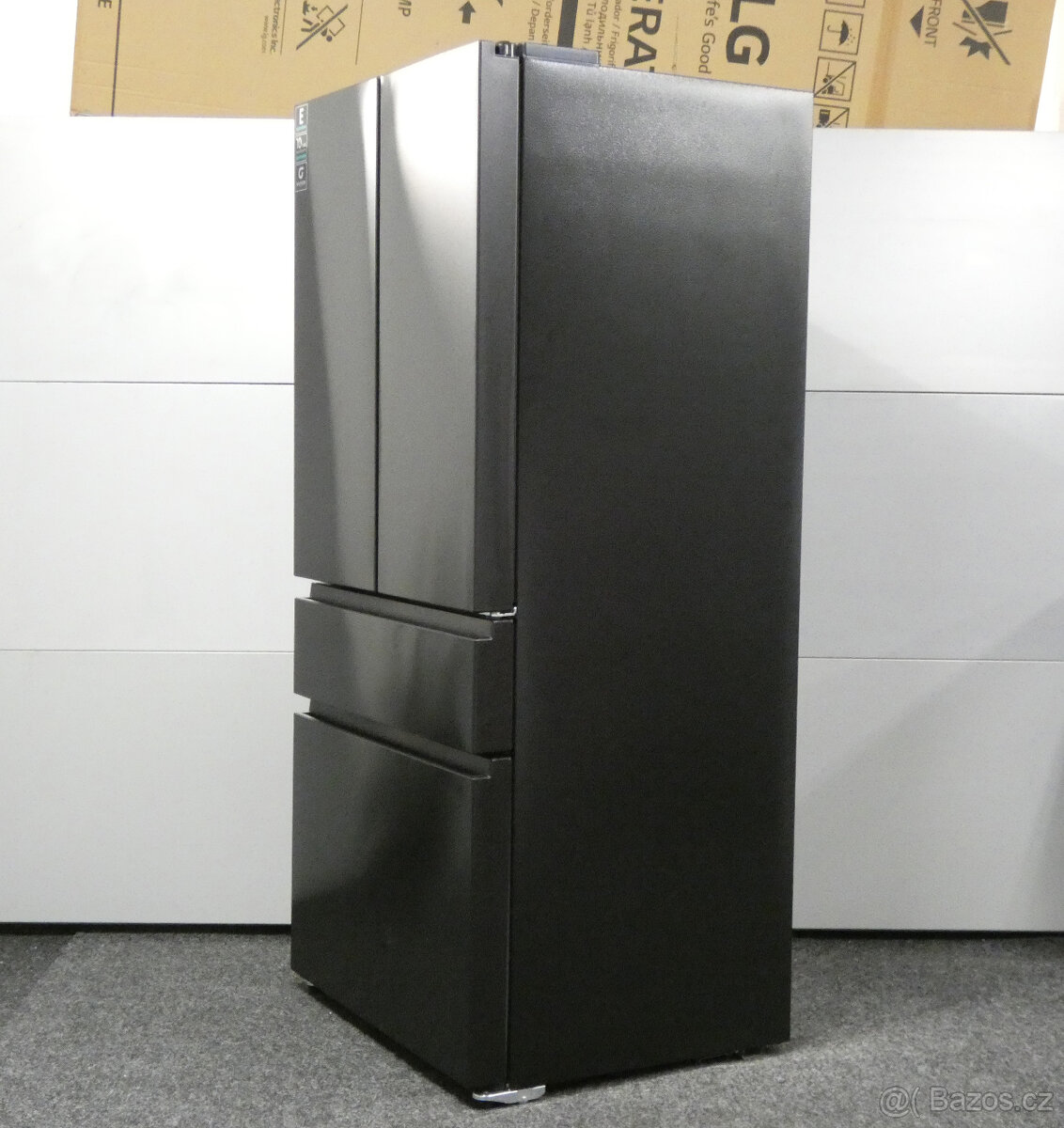 Chladnička Hisense RF540N4SBF2 - se zárukou - 16