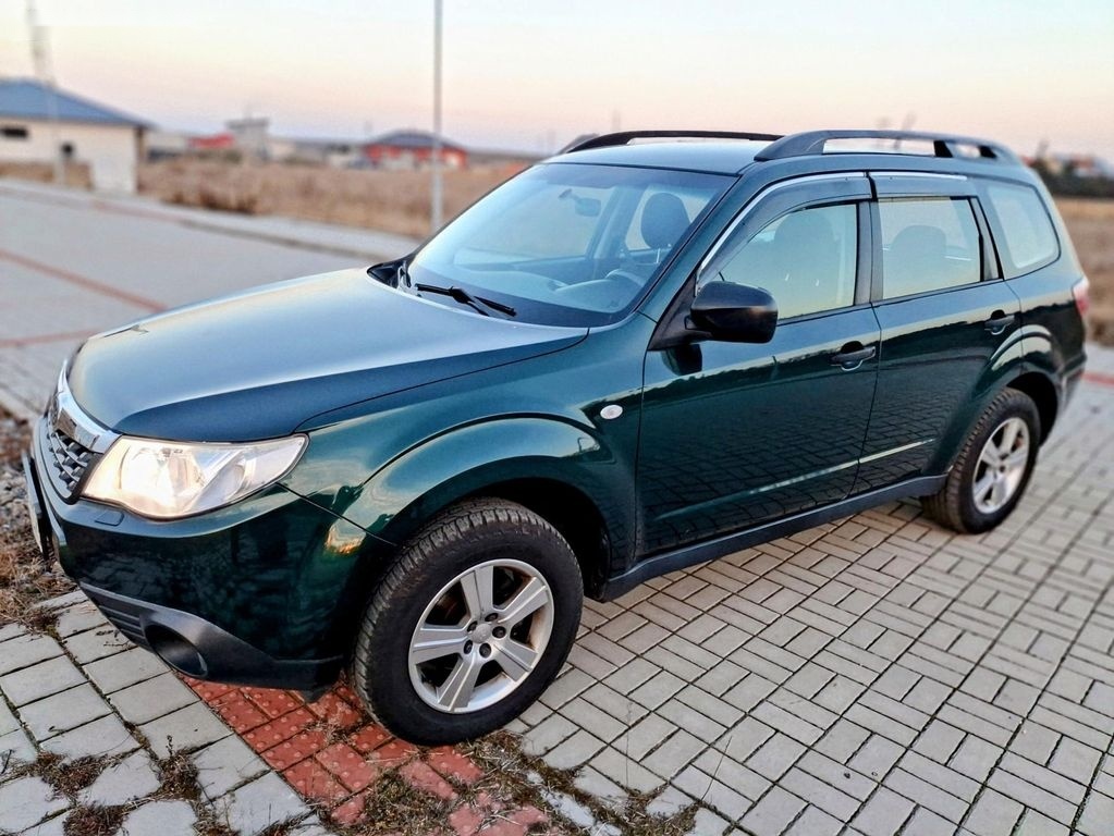 Subaru Forester,2.0 110 kw 4x4 Rezervace - 16
