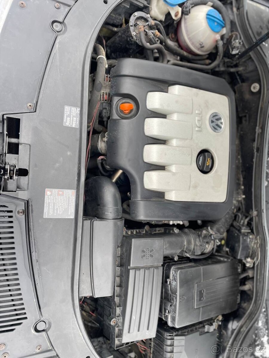 Passat B6 2.0TDI 103 KW 2006 - 16