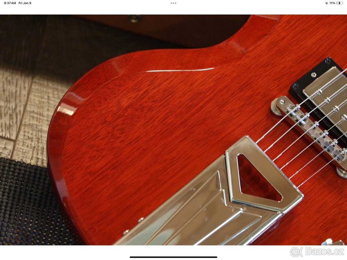 1961 reproduction Gibson SG - 16