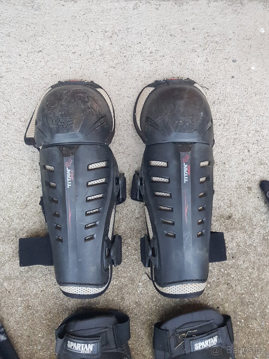 Dětská výbava na motocross enduro - 16