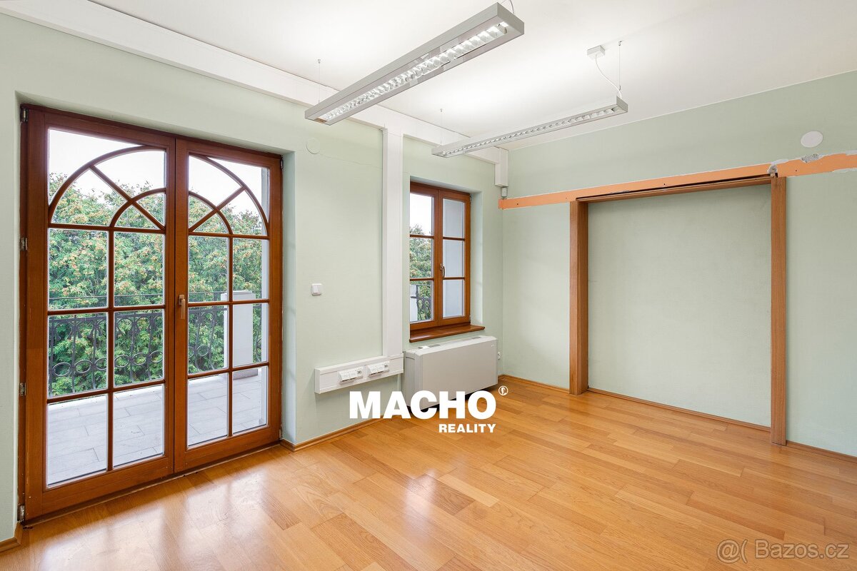 Prodej vily 1 181 m², Řitka, ev.č. 00197 - 16