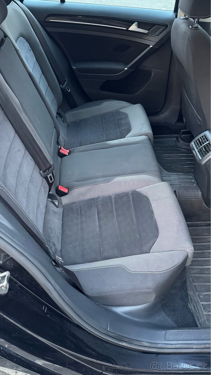 Volkswagen Golf VII 2.0 TDI 2017, výbava Highline - 16