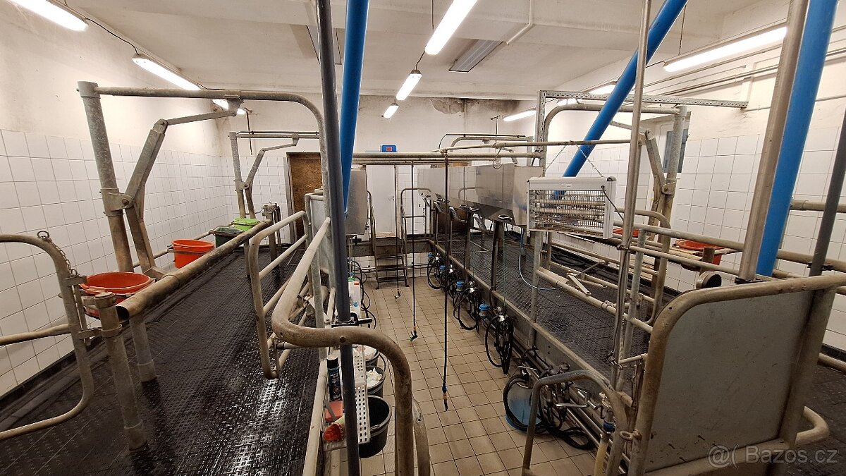 Prodej farmy, zemědělského areálu - 16