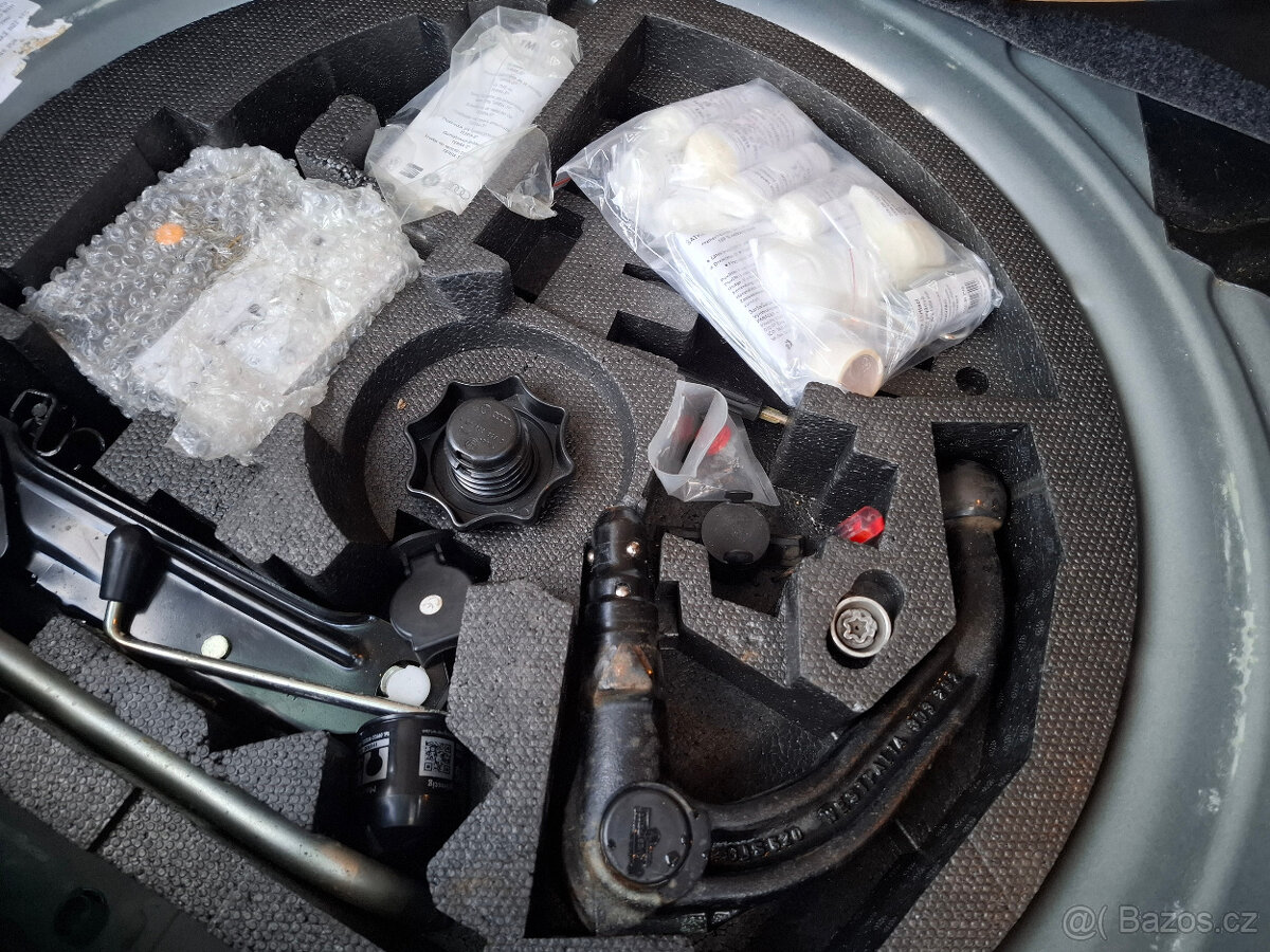 VW Volkswagen Golf Plus Style 1.6 TDI - tažné - 16