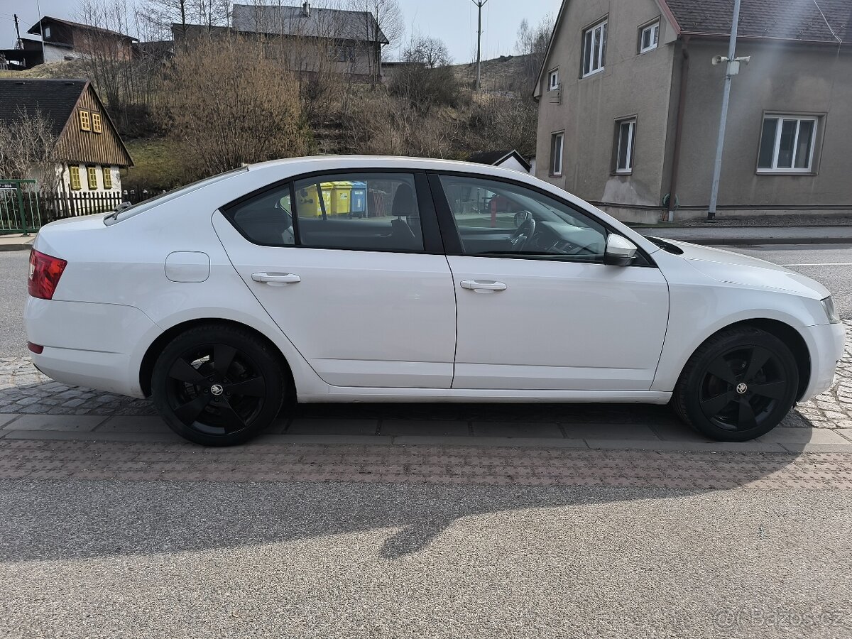 Škoda Octavia 3 1, 2 TSI 80509 km - 16