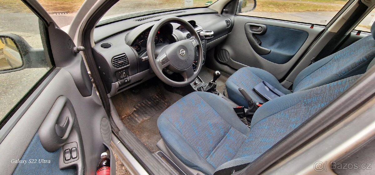 Opel Corsa 1.2.16V COMFORT - 16